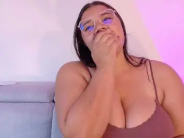 Bongacams Watch Live Sex Cams of Layla-Hot
