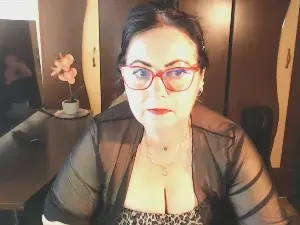Cam4 Live Porn of LollaGreate