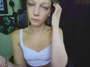 Cam4 Live Porn of kiss_Emilly