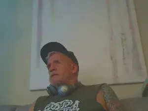 Cam4 Nude Webcam of overmydaddbody