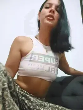 Cam4 Nude Webcam of DarkhoneyX