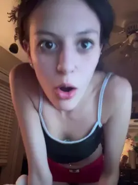 Cam4 Sex Chat of chxrry_b0mbz