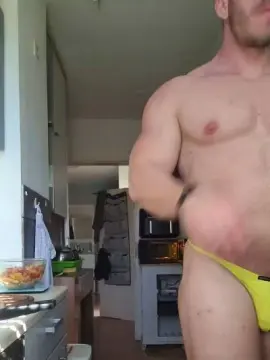 Cam4 Best live sex cam show of yumyum18
