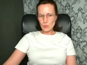 Cam4 Nude Webcam of KellyKisss