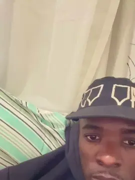 Cam4 Free Live Porn of Gustavo_19y