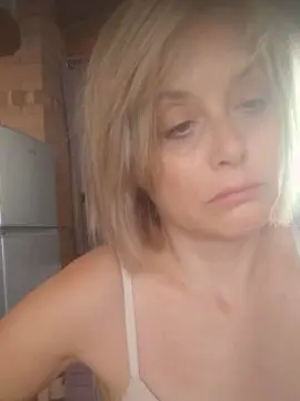 Cam4 Best live sex cam show of bella325