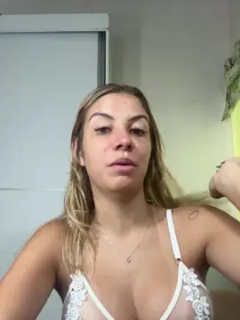 Cam4 Live Sex of Bloira6