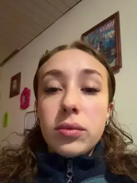 Cam4 Free Porn Cam of Izacat