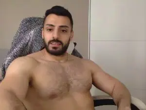Cam4 Live Sex Cam of cemilyoztt