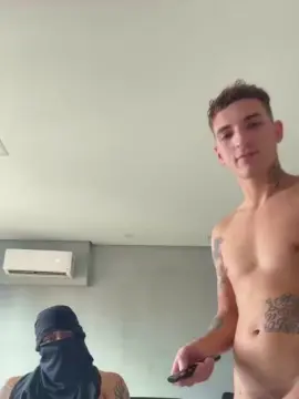 Cam4 Free Porn Cam of pietrolutchero