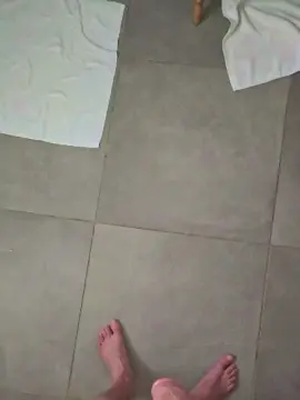 Cam4 Private Sex Chat of frenchcpl_xx