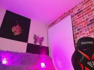 Cam4 Live Sex Cam of Aleja_Hill