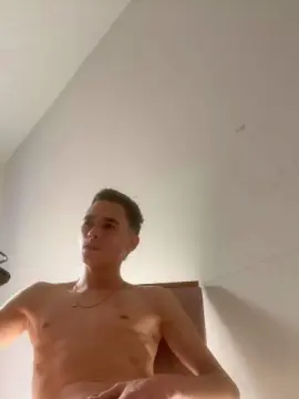 Cam4 Adult Webcam of branquinho62go
