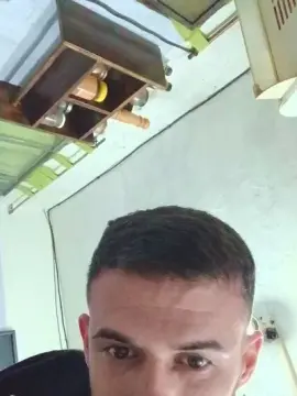 Cam4 Sex Cam of Leoo2277