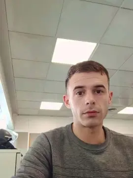 Cam4 Free Porn Cam of Leoo2277