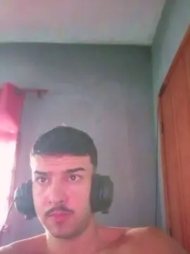 Cam4 Live Porn of robsonhaha