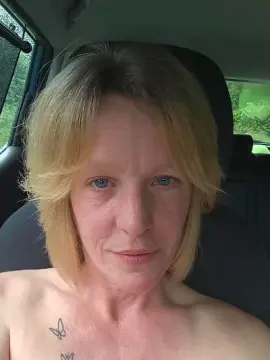 Cam4 Live Sex Cam of BlueEye_Girl