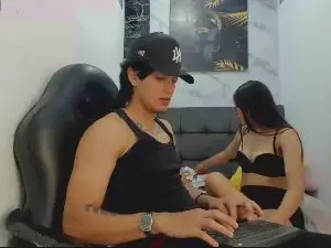 Cam4 Nude Webcam of sweetauracouple
