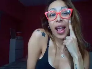 Cam4 Private Sex Chat of charitolatina
