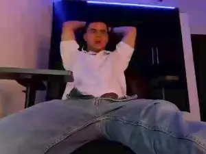 Cam4 Live Sex Cam of LIAM_MATEO_