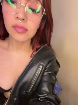 Cam4 Adult Webcam of Lucilleee69