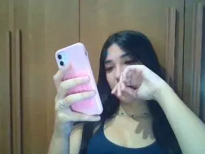 Cam4 Adult Video Chat of alice22