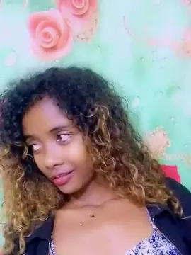 Cam4 Live Porn of anisa7