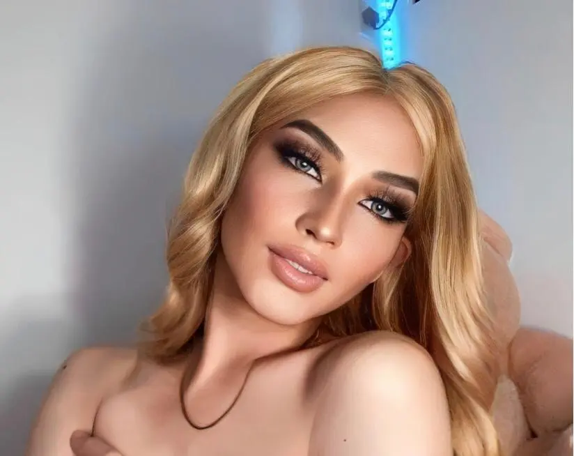scarletwhitex