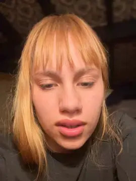 Cam4 Private Sex Chat of saraangelafern1