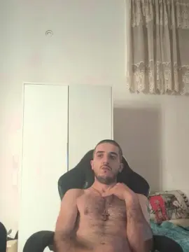 Cam4 Sex Cam of Gufetto99