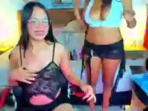 Cam4 Adult Video Chat of Viiolet__moon