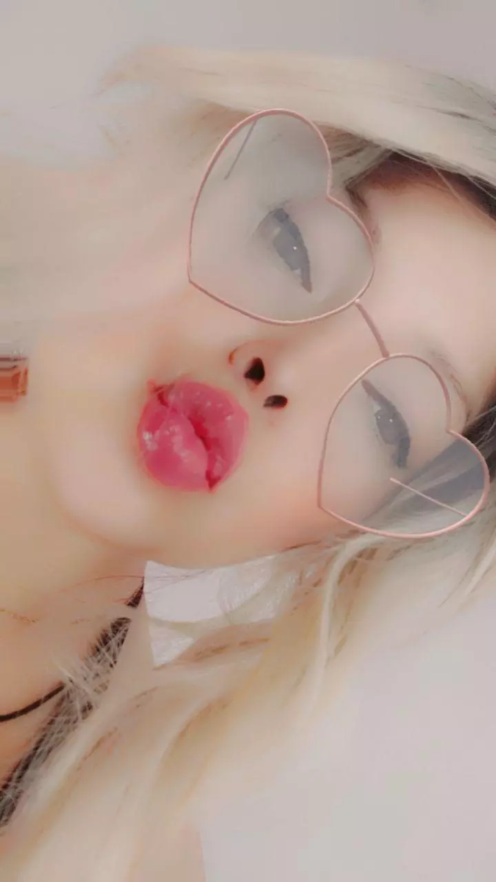 Xia_Nefert