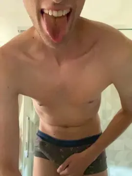 Cam4 Watch Live Sex Cams of Tom_ita1