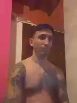 Cam4 Watch Live Sex Cams of Lautaro2036
