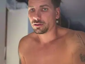 Cam4 Live Sex Cam of ST8BOYXXX
