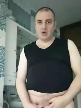 Cam4 Free Live Porn of cumincam82