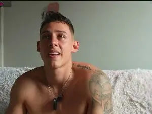 Cam4 Private Sex Chat of Latino_Milk_99