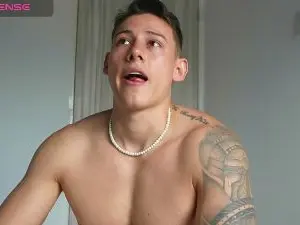 Cam4 Best Webcam of Latino_Milk_99