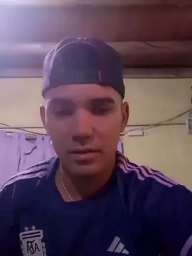 Cam4 Private Sex Chat of Ezkingg22