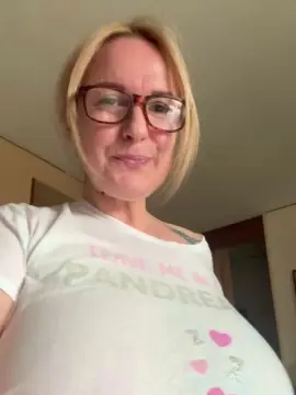 Cam4 Free Live Porn of lucestellata