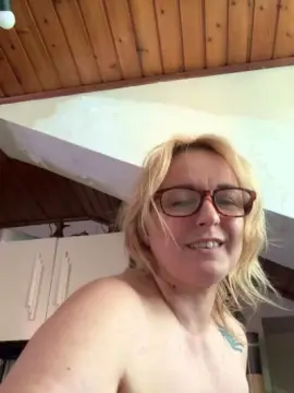 Cam4 Nude Webcam of lucestellata