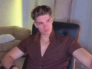 Cam4 Adult Webcam of MaxKaidenn