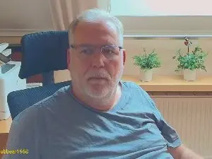 Cam4 Live Sex Cam of subbear1968