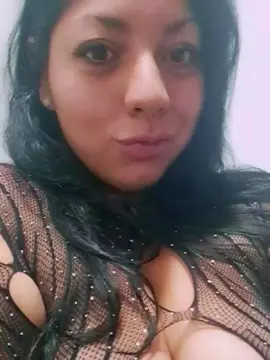 Cam4 Free Porn Cam of bella_milf1
