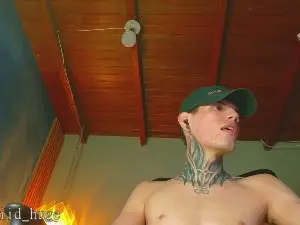 Cam4 Free Live Porn of david_huge