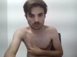 Cam4 Free Porn Cam of Danievio21