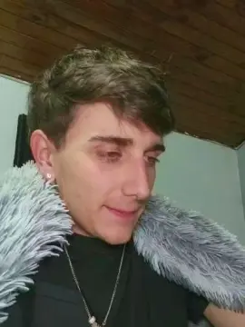 Cam4 Live Sex of Agustinkei