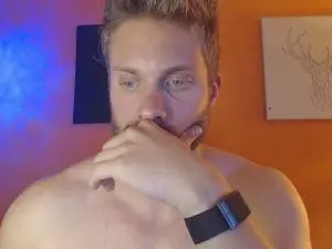 Cam4 Free Live Porn of blueeyes839