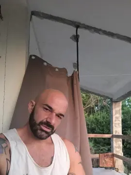 Cam4 Free Live Porn of ilciuciu20