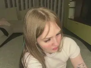 Cam4 Best Webcam of EdwinaClose